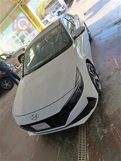 هیوندای ئەلەنترا